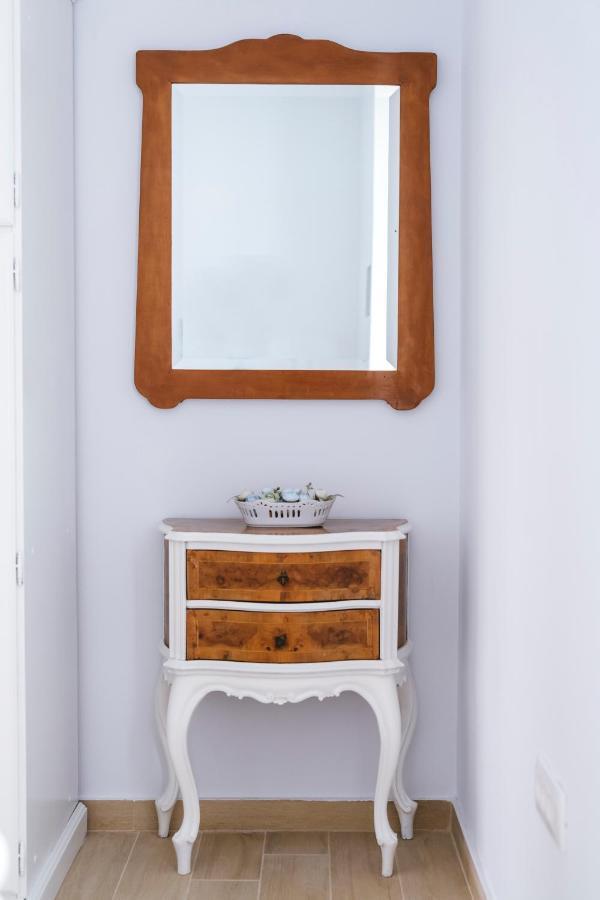 Amazing Pied-A-Terre On The Adriatic Coast Apartment Изола Екстериор снимка